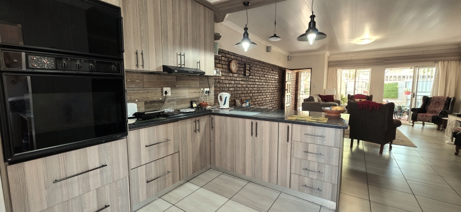 3 Bedroom Property for Sale in Riebeeckstad Free State